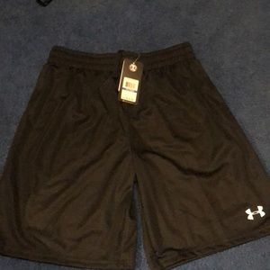 Loose Short for young